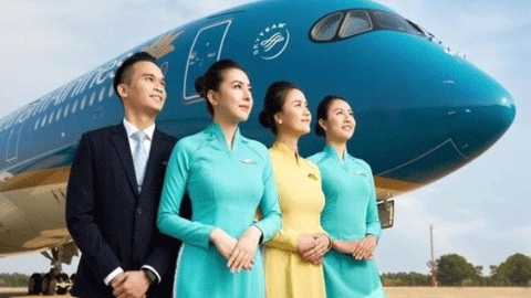 Vietnam accepte l’ouverture des vols commerciaux internationaux.