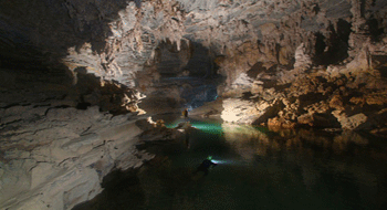 Grotte de Son Doong à Quang Binh au Vietnam